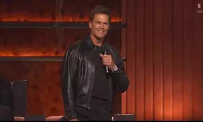 Tom Brady Jokes About Kevin Hart's Wife and Affairs at Netflix Roast