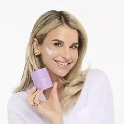 Vogue Williams Launches No-Wash Overnight Tan Mask for Anti-Ageing Glow