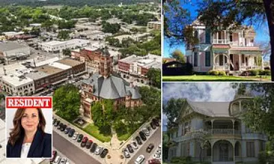 Waxahachie: The Gingerbread City Drawing Families from Dallas