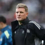 Alan Shearer Backs Eddie Howe to Stay as Newcastle Manager Despite Tough Season