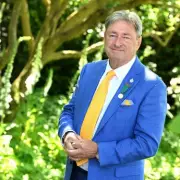 Alan Titchmarsh's Key Advice for Gardeners Working All Day