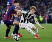 Anthony Gordon to join Barcelona in £69.3m transfer from Newcastle