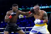 Anthony Joshua Gives Verhoeven Slim Chance Against Usyk