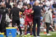 Arne Slot explains Rio Ngumoha substitution after Liverpool fans boo