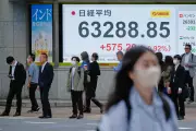 Asian Shares Mixed, Oil Jumps 4% After Trump Rejects Iran's Ceasefire Response