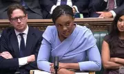 Badenoch Accuses Streeting of Dirty Looks Amid Labour Leadership Chaos