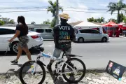 Bahamas PM Davis Secures Second Term in Snap Election Victory