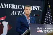 Bipartisan Senators Press Hegseth Over Delayed $600M Ukraine Aid
