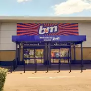 B&M's £7 Solar String Light 'Illuminates Gardens' Like £34 Argos Rival