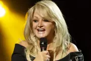 Bonnie Tyler, 74, Recovering After Emergency Surgery in Portugal