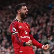 Bruno Fernandes Wins FWA Footballer of the Year for Man Utd Form