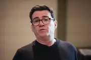Burnham cleared to run in by-election, raising pressure on Starmer