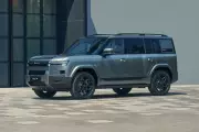 BYD Ti7 Seven-Seat Hybrid SUV Targets Land Rover in UK Market