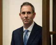 Chalmers Rules Out Fuel Excise Extension, Downplays Tax Relief in Budget