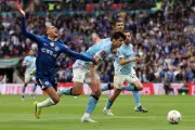 Chelsea Denied Penalty After Joao Pedro Appeal in FA Cup Final