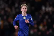 Chelsea Hand Premier League Debut to Teenager Jesse Derry