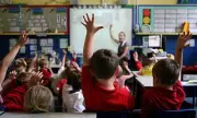 Climate Change Committee Urges 25C Max Temp for Classrooms