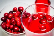 Cranberry Juice May Boost Antibiotics Against Resistant Bacteria, Study Finds