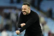 De Zerbi Urges Balance After Spurs Climb Out of Relegation Zone