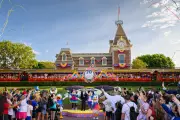 Disneyland Lifts COVID-Era Rule on Park Hopping Restrictions