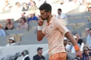 Djokovic Booed by French Open Crowd in Gruelling Win Over Royer