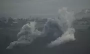 Explosions on Iran's Qeshm Island Amid Reported US Airstrikes and Peace Deal