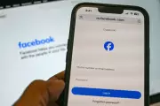 Fake AI Stories About Nigel Farage Flood Social Media, Charity Warns