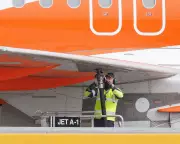 Flight Cancellations Surge as Airlines Conserve Fuel Amid Middle East War