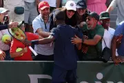 Frances Tiafoe Rewards Fan for Returning Stolen Racket After French Open Win
