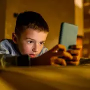 Free AI Safety App Protects Kids on Snapchat and Roblox