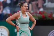 French Open stars stage 15-minute media protest over prize money
