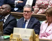 Gilt Market Poised to Discipline Labour Leadership Race