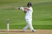 Glamorgan Edge Somerset in Thrilling Chase; Duckett Hits Double Ton