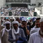 Hajj 2026: Over 1.5 Million Pilgrims Gather in Mecca Ahead of Day of Arafah