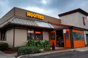 Hooters Rebrands to Family-Friendly Beach-Themed Neighborhood Concept