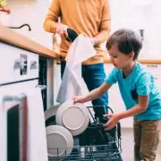 Hotpoint Dishwasher with £180 Cashback: 'Everything Comes Out Spotless'