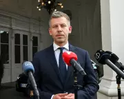 Hungary Votes to Limit Prime Minister Terms to Maximum Eight Years