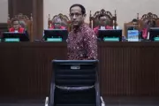 Indonesian Prosecutors Seek 18 Years for Gojek Founder in Corruption Case
