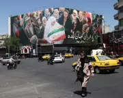 Iran Dismisses Imminent US Deal, Citing Contradictory Statements and Israeli Interference