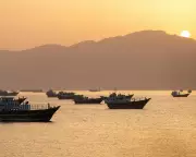 Iran's Threat to Charge for Internet Cables Under Strait of Hormuz: Analysis