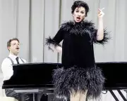 Jinkx Monsoon's Judy Garland Shines in End of the Rainbow Review