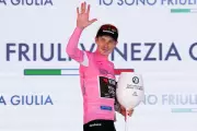 Jonas Vingegaard Takes Pink with Dominant Giro Stage 14 Win