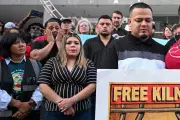 Judge Dismisses Criminal Case Against Wrongly Deported Immigrant