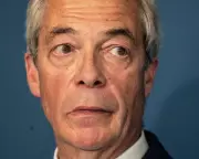 Labour Accuses Farage of Dodging Scrutiny over £5m Crypto Gift