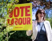 Labour Fights Off Green Gains in Leeds as Voters Drift Left