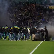 Ligue 1 Match Abandoned After Nantes Fans Storm Pitch in Relegation Protest