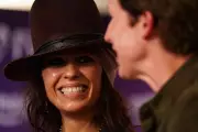Linda Perry Urges Songwriters to Embrace Artificial Intelligence at Ivors