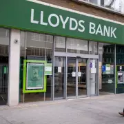 Lloyds Bank: Households Could Gain Extra £3,500 via Digital Tools