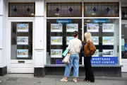 Lloyds Launches £5,000 Deposit Mortgage for First-Time Buyers
