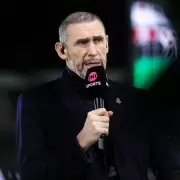Martin Keown Fires Back at Peter Schmeichel Over Arsenal VAR Controversy